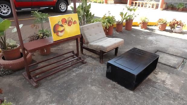 Coffee Table With Assorted Furniture - thumbnail 6