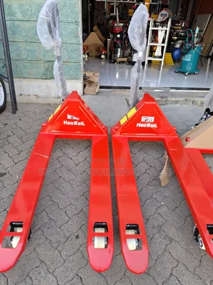 Brand New Hydraulic Pallet Trolley-3000kg