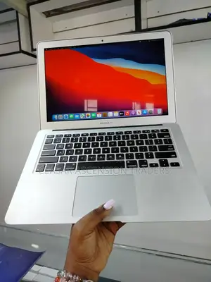 Laptop Apple MacBook Air 2015 8GB Intel Core I5 SSD 256GB