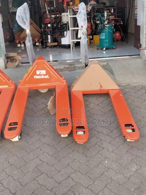 Hand Pallet Jacks(3t) - thumbnail 2