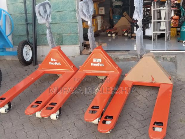 Hand Pallet Jacks(3t) - thumbnail 3