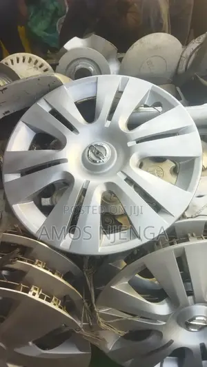 Nissan Wheel Caps