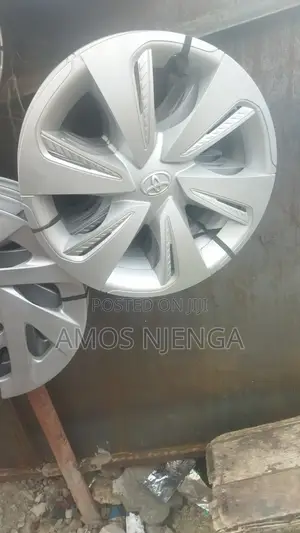 Hub Cab Especially for Toyota Sienta