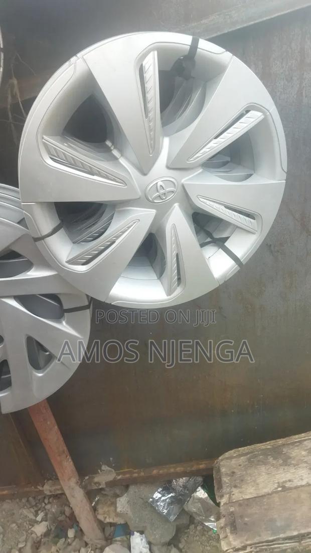 Hub Cab Especially for Toyota Sienta - thumbnail 2