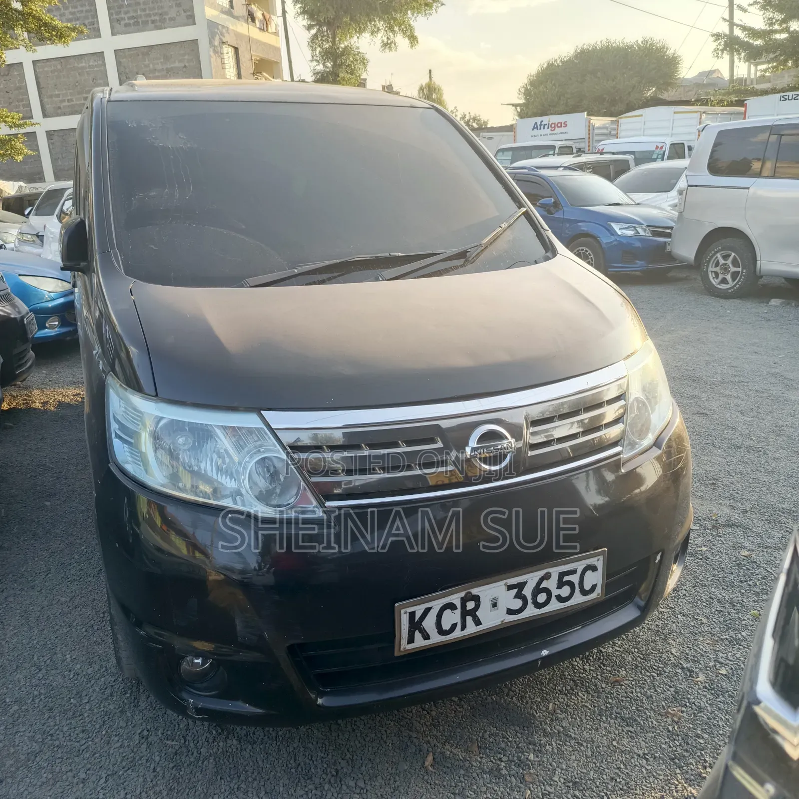 Nissan Serena 2011 Black