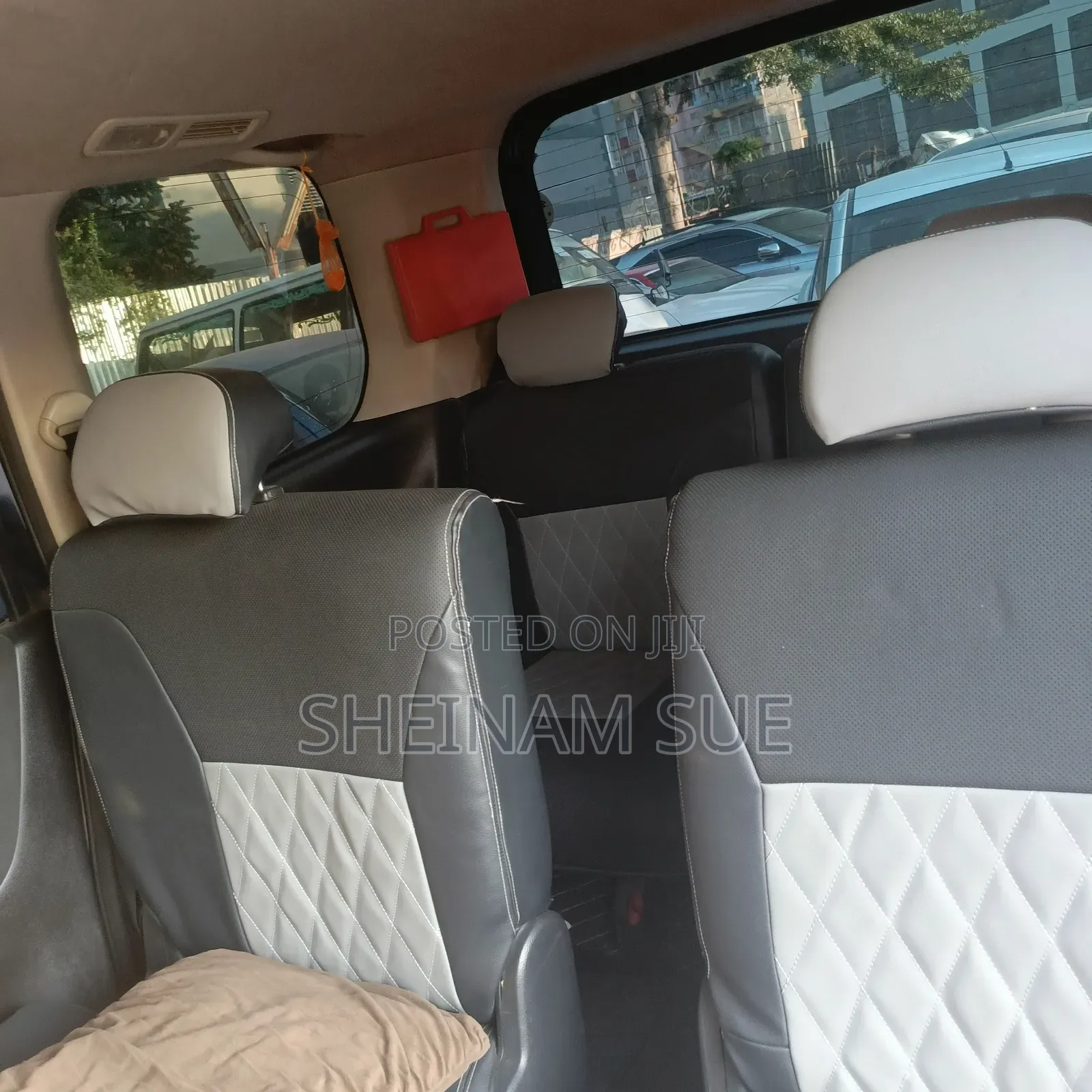 Nissan Serena 2011 Black