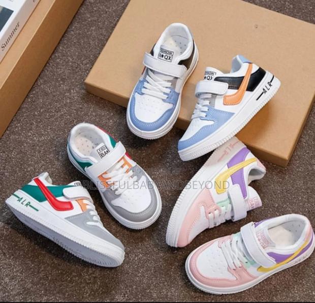 Kids Sneakers - thumbnail 2