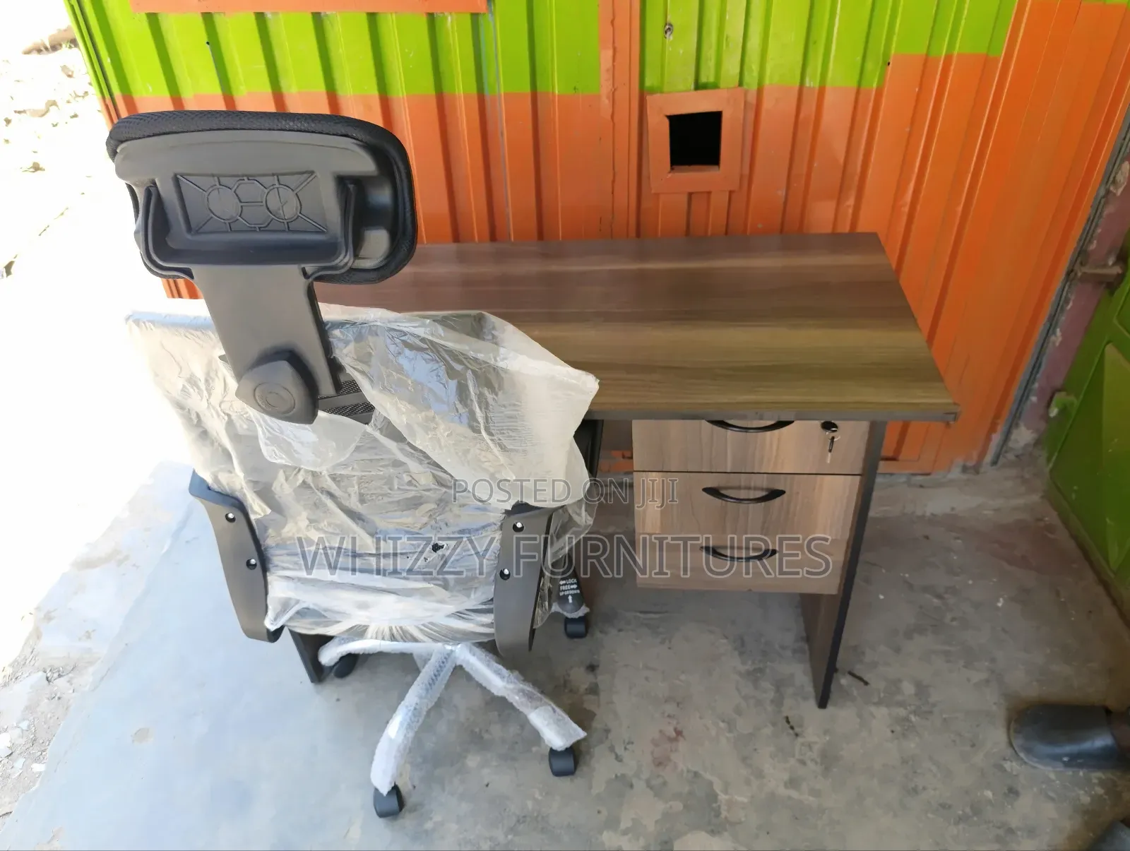 Office Chair And Table Office Desk And Chair Office Desk Office Chair