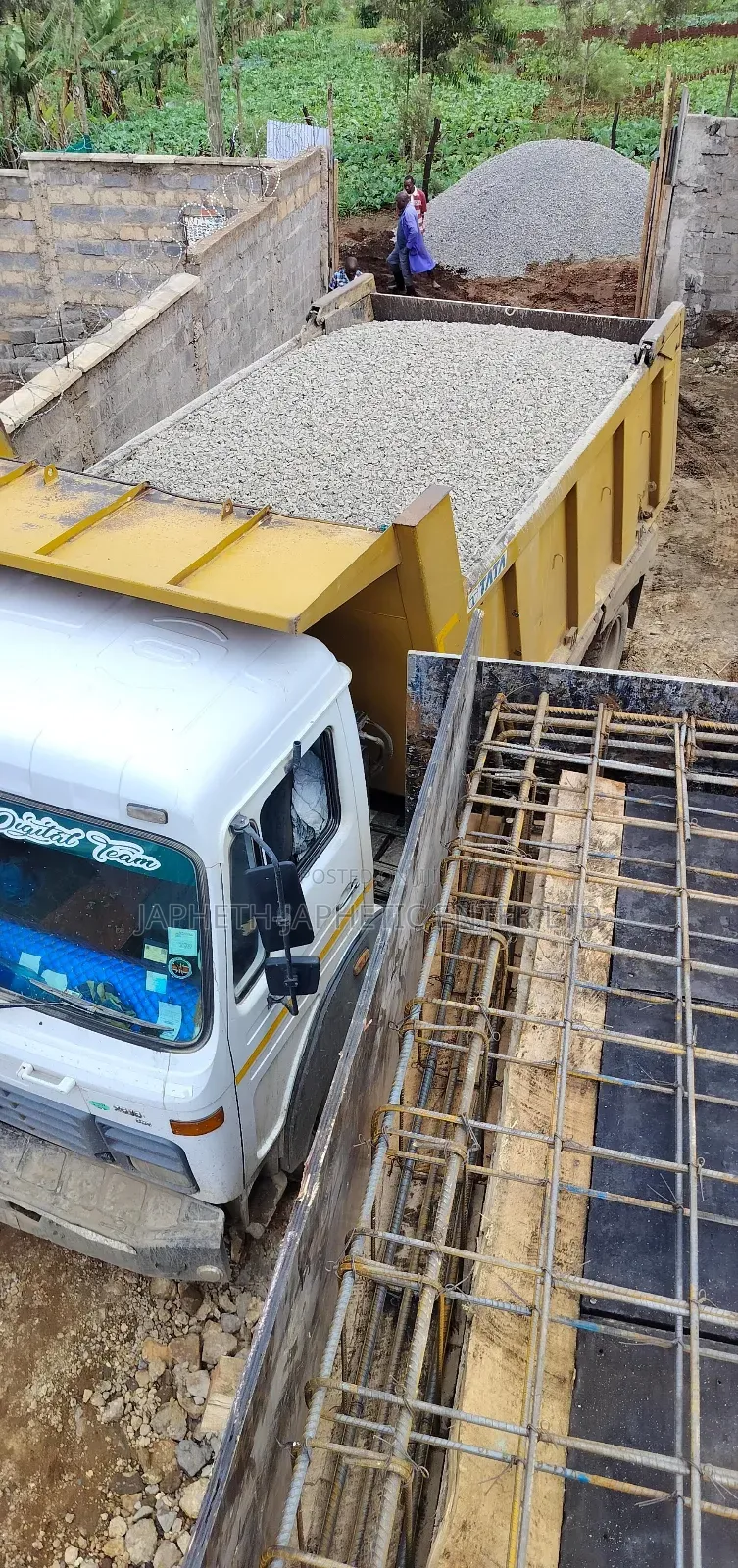 Bllast-18tonnes 3⁄4 & 1⁄2 Combined(Mixed)