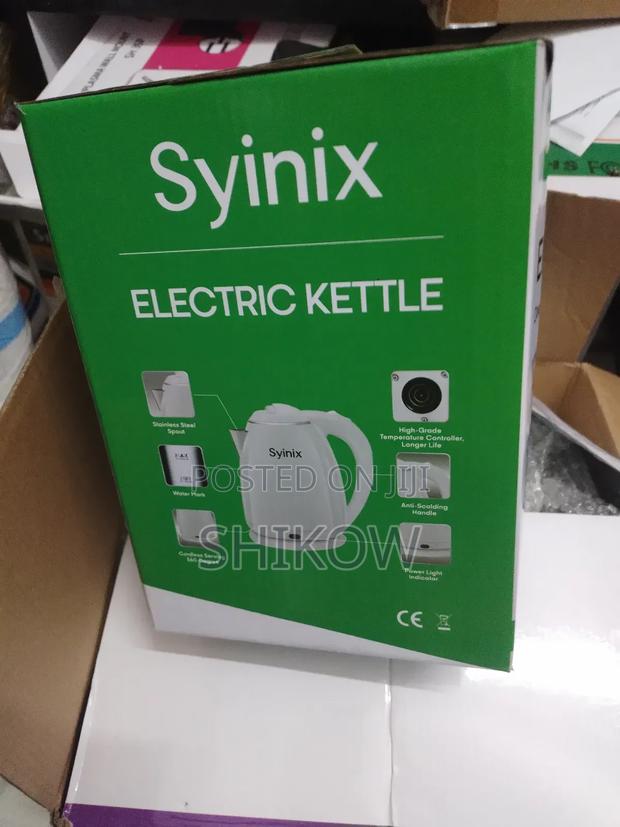 Synix Electric Kettle