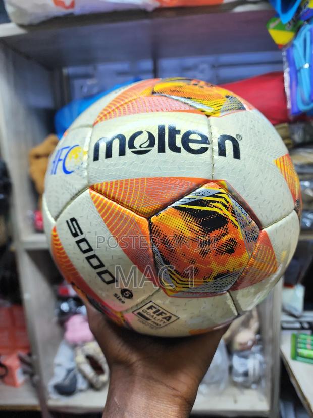 Molten Ize 5 Soccer Ball - thumbnail 2
