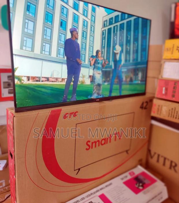 CTC 42" Android Smart Tv FHD
Multi-Screen, Android 14.0 - thumbnail 6