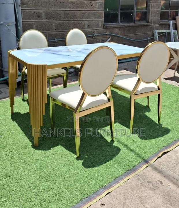 4-Seater Dining Set