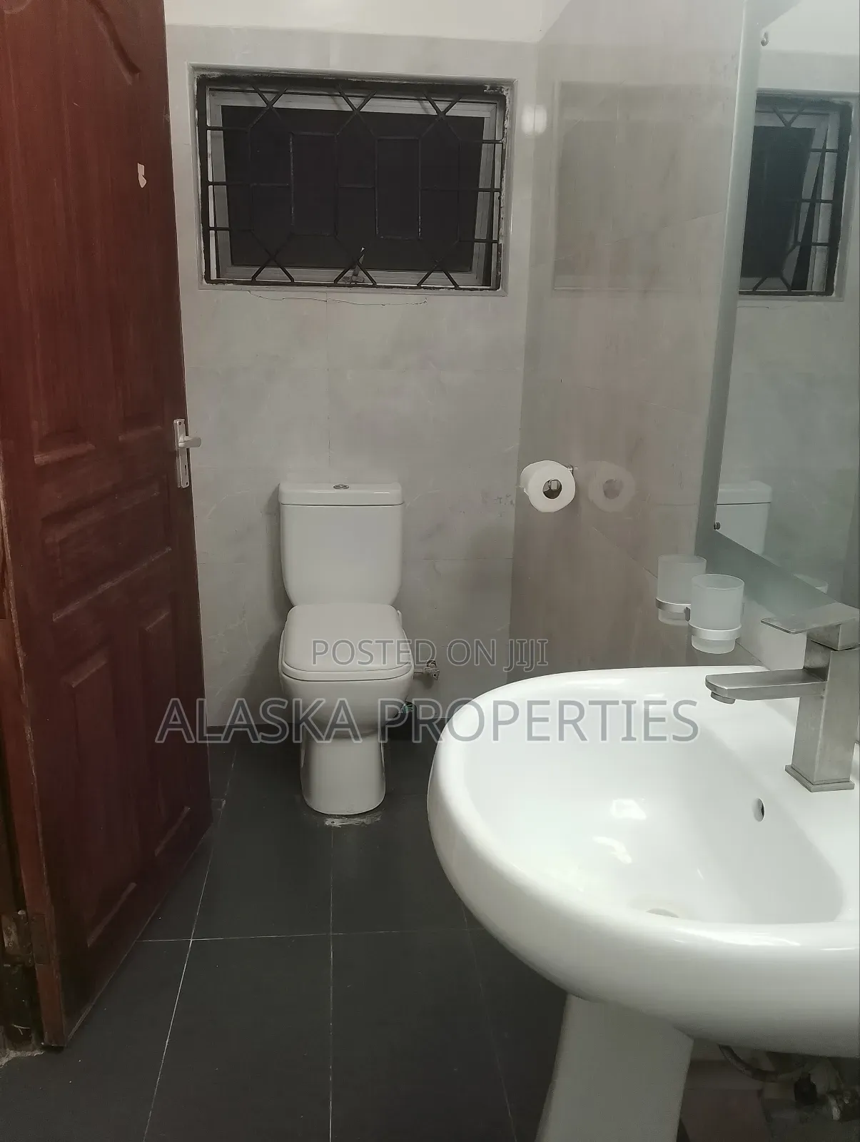 Studio Apartment to Let in Nyali Estate