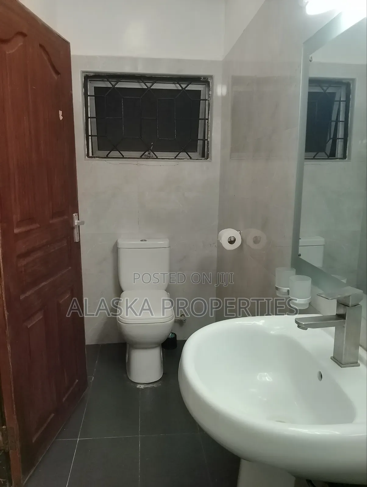 Studio Apartment to Let in Nyali Estate