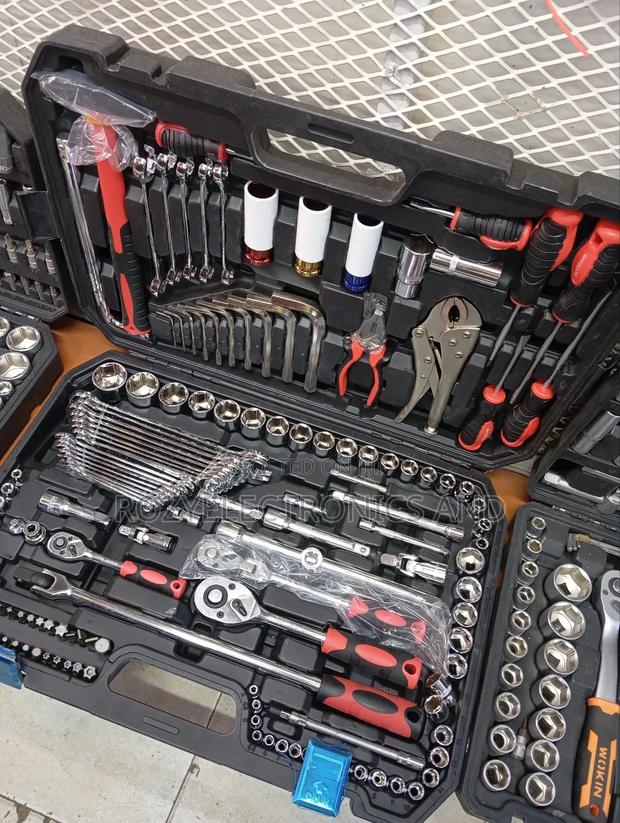 142 Piece Tools Set Machine - main view