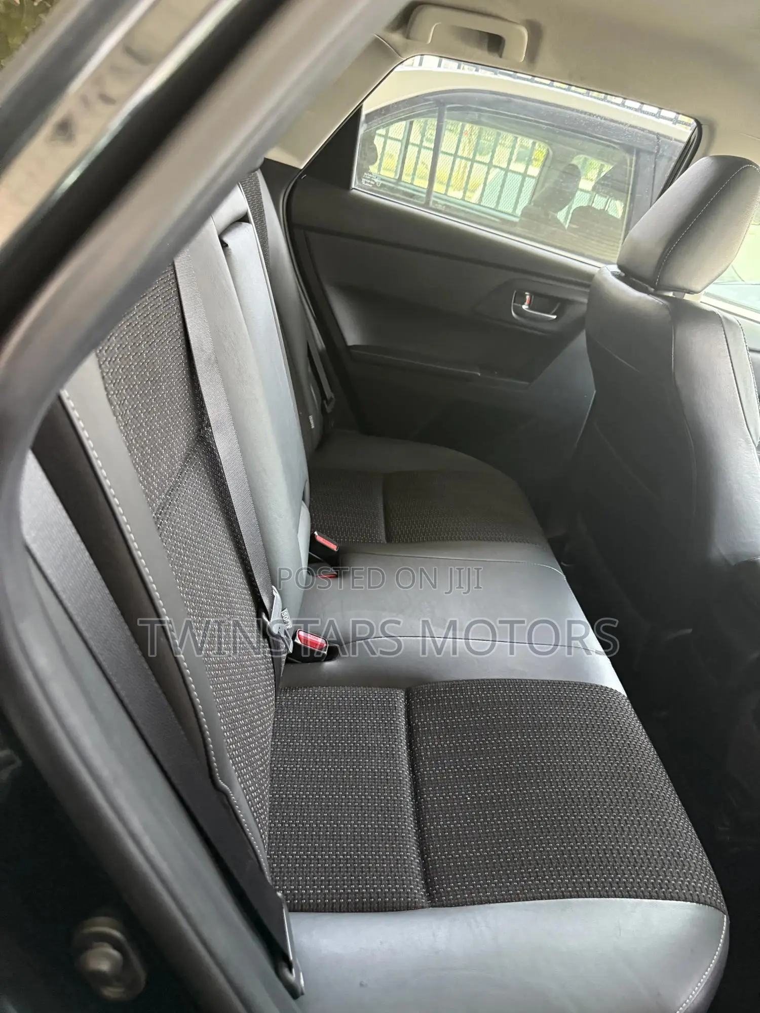Toyota Auris 2018 Black