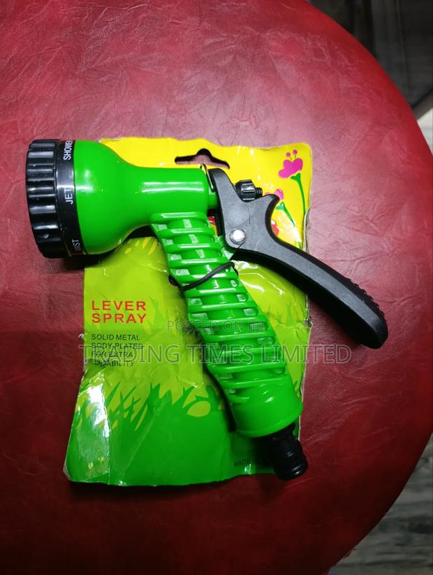 Lever Spray - main view