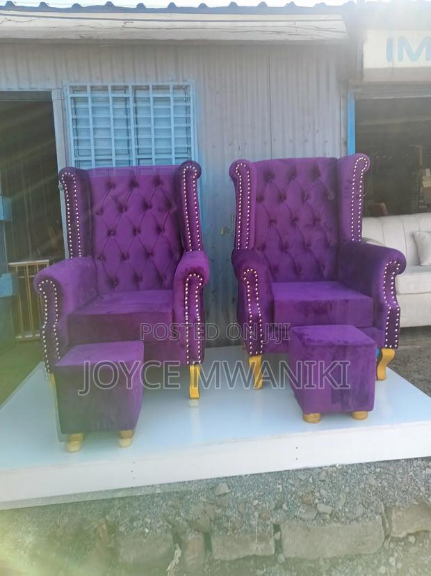 Pedicure Seats Purple, Plus Podium - main view