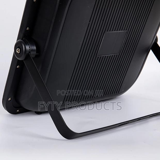 300w Solar Flood Light - thumbnail 4