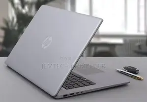 New Laptop HP ProBook 440 G10 16GB Intel Core I5 SSD 512GB