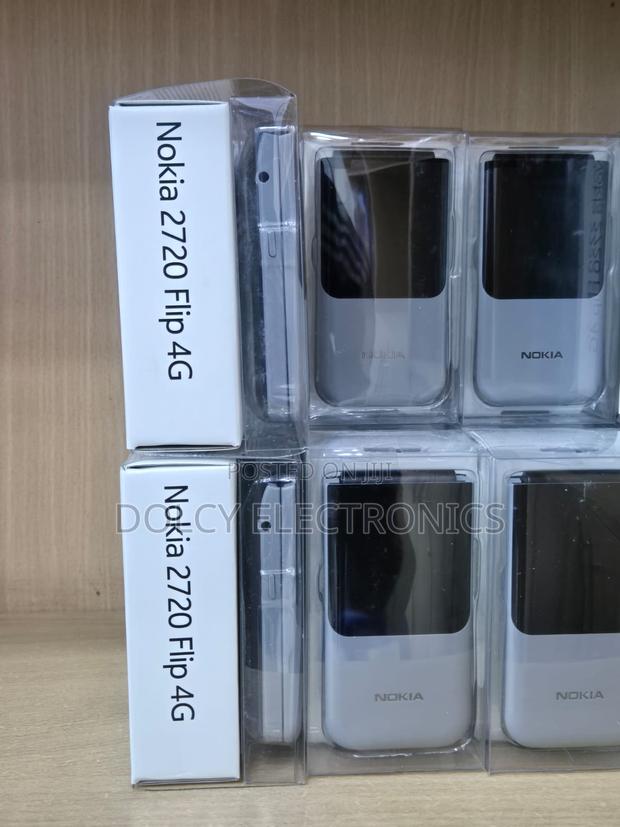 New Nokia 2720 Flip 512 GB Gray - main view