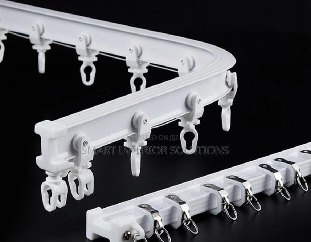 Flexible White PVC Curtain Rail