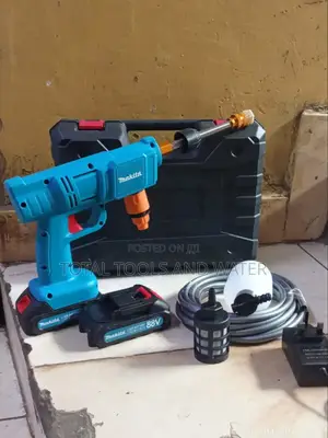 Makita Rechargeable Car Washer Machine 88v,Extra Nozzle