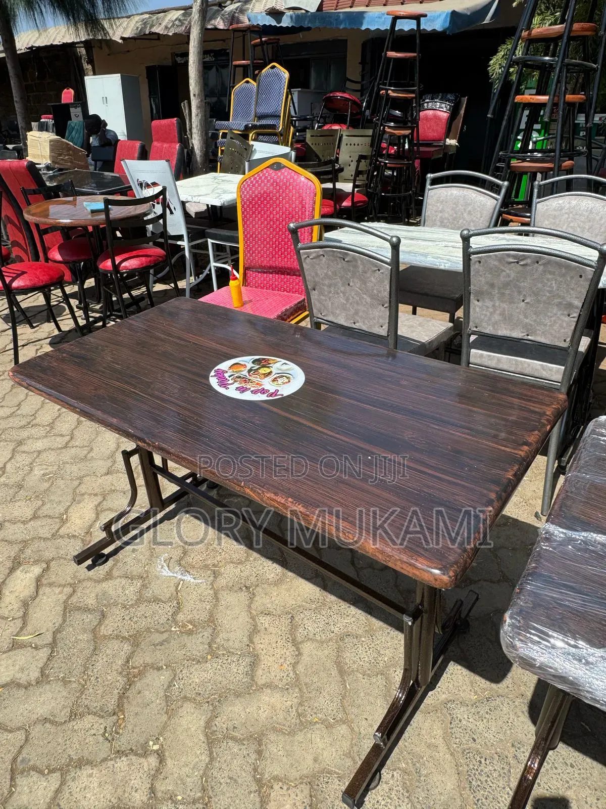 Brown Marble 4 By 2 Restaurants Table