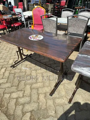 Brown Marble 4 By 2 Restaurants Table