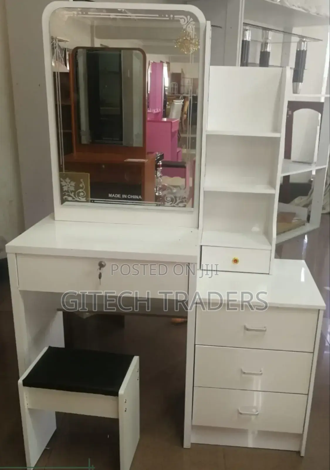 Dressing Table With Sliding Mirror