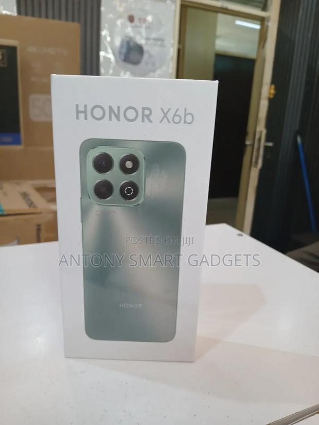 New Honor X6b 128 GB Silver - main view