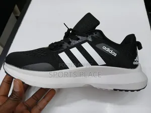 New Black and White Sports Shoes
