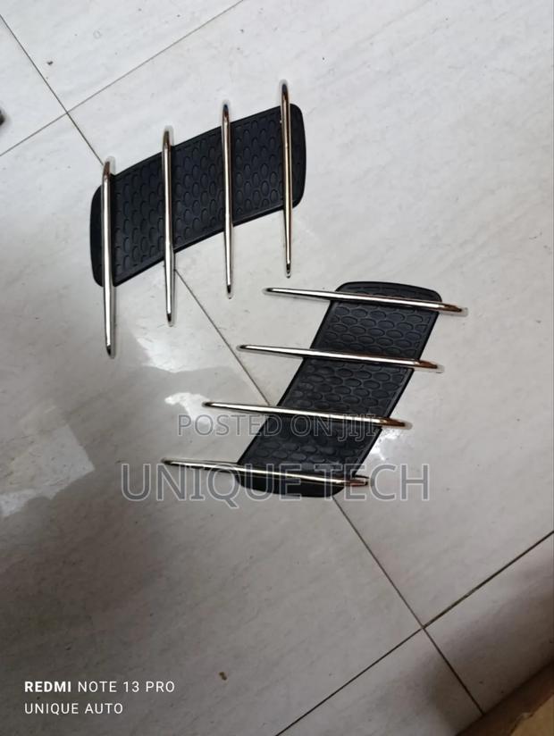 Car Side Air Intake Vents Decoration( Sporty Stylish)