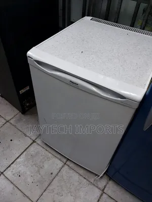 Hotpoint Iced Diamond Freezer