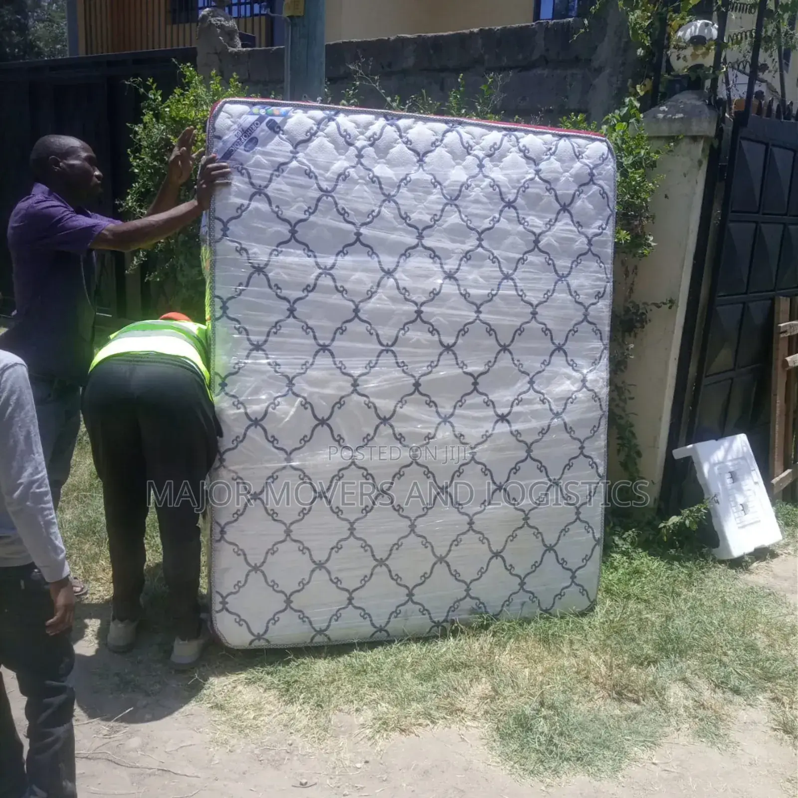 Movers Thome Estate