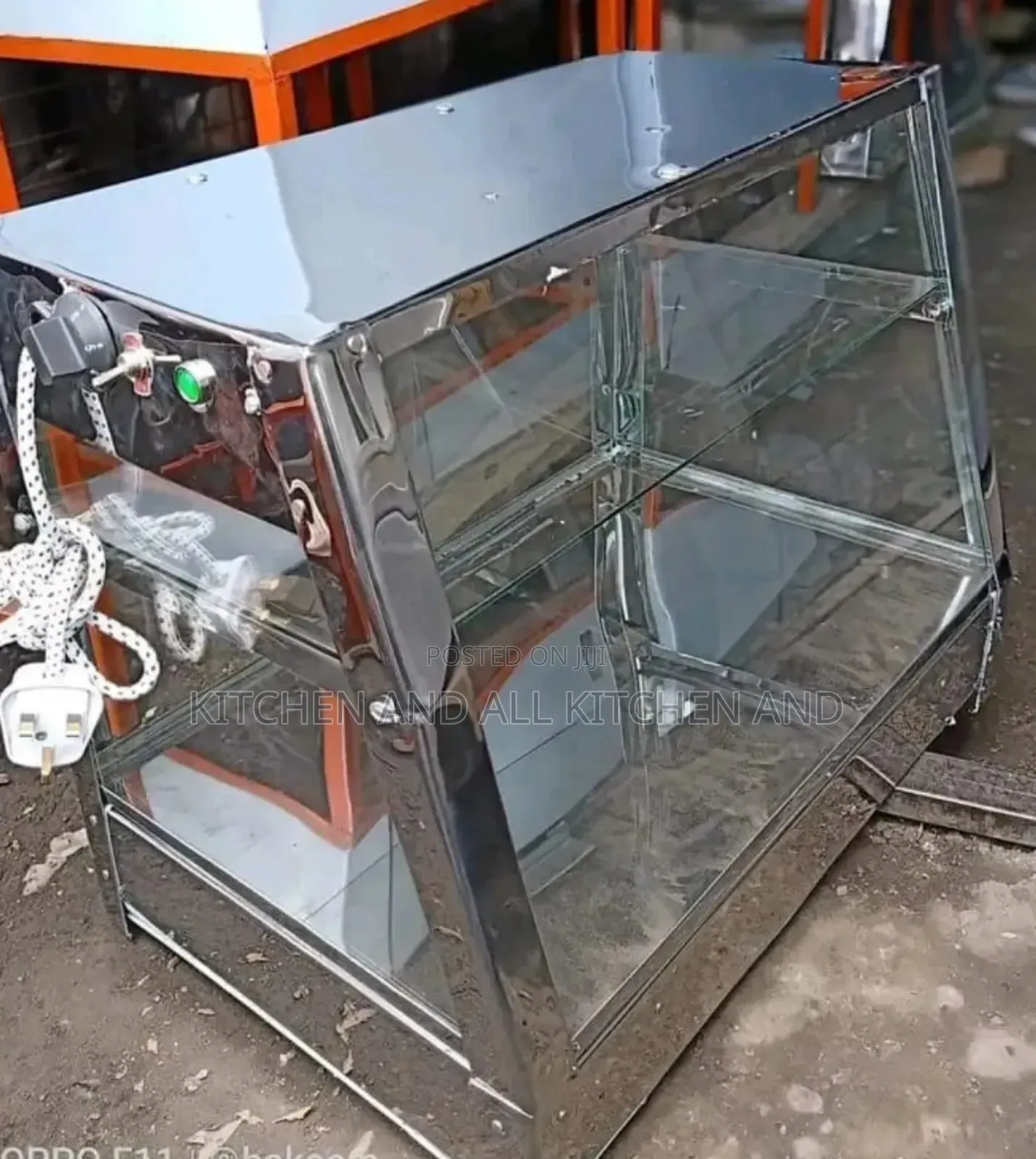 Modern Chips Warmer Display Ss