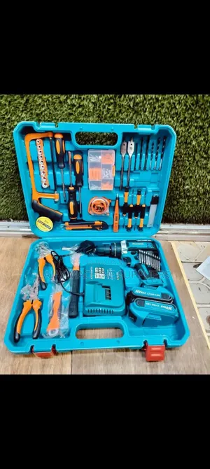 Makita Cordless Drill 47pc Tool Set 36v With 2 Batteries