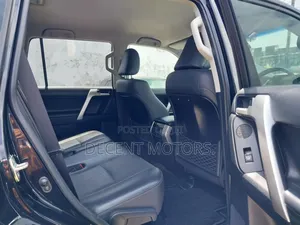 Toyota Land Cruiser Prado 2.8 2018 Black