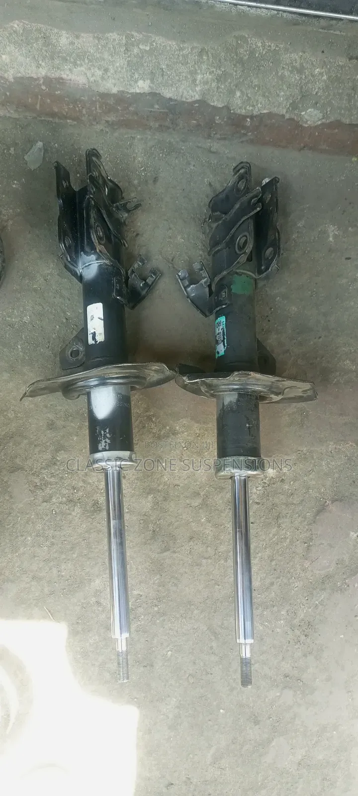 Nissan Serena Front Shocks