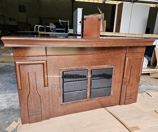 Office Tables:160cm Heavy Duty Wooden Executive Table - main view