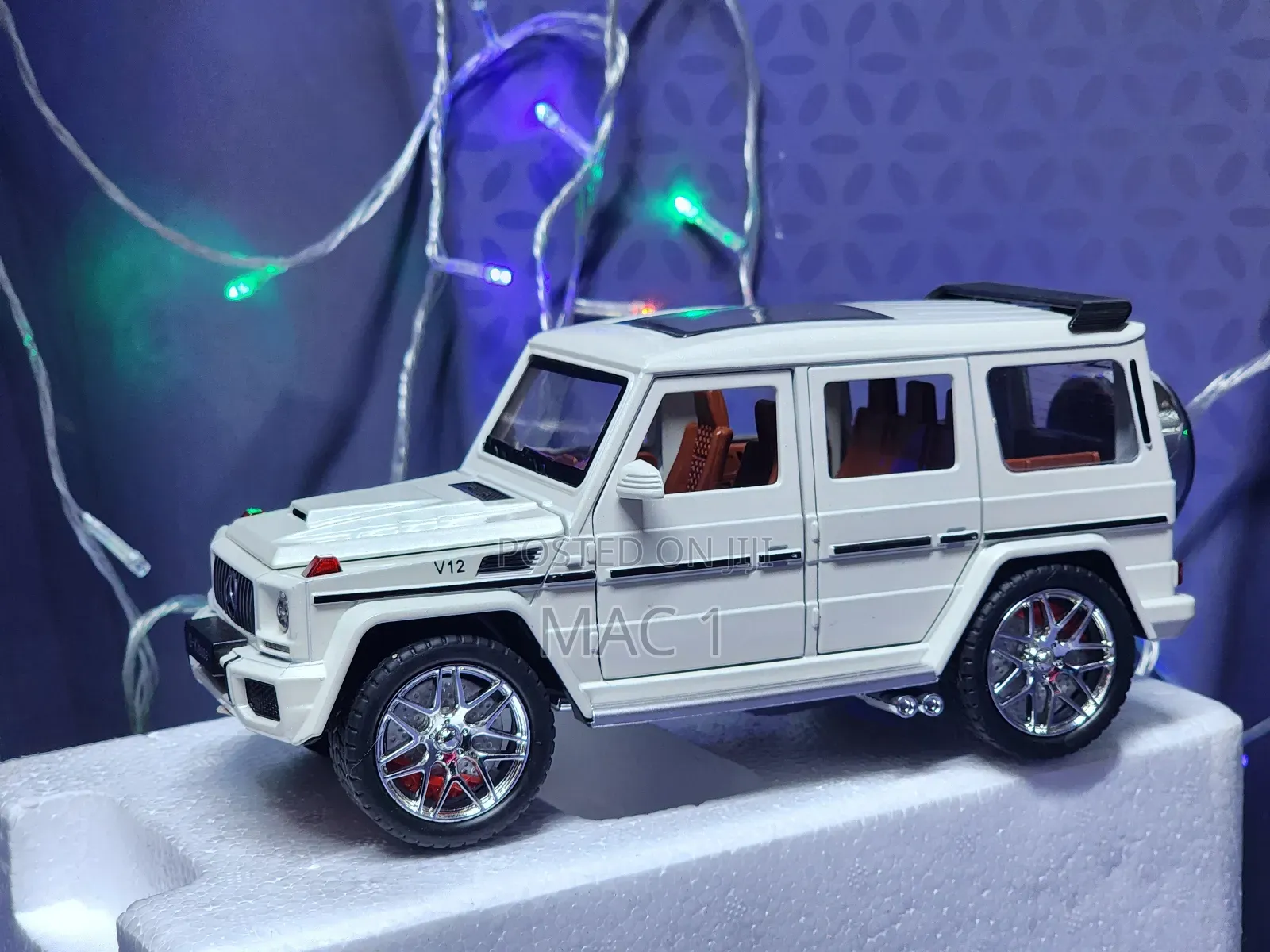 G Wagon Toy Truck White Car Collector