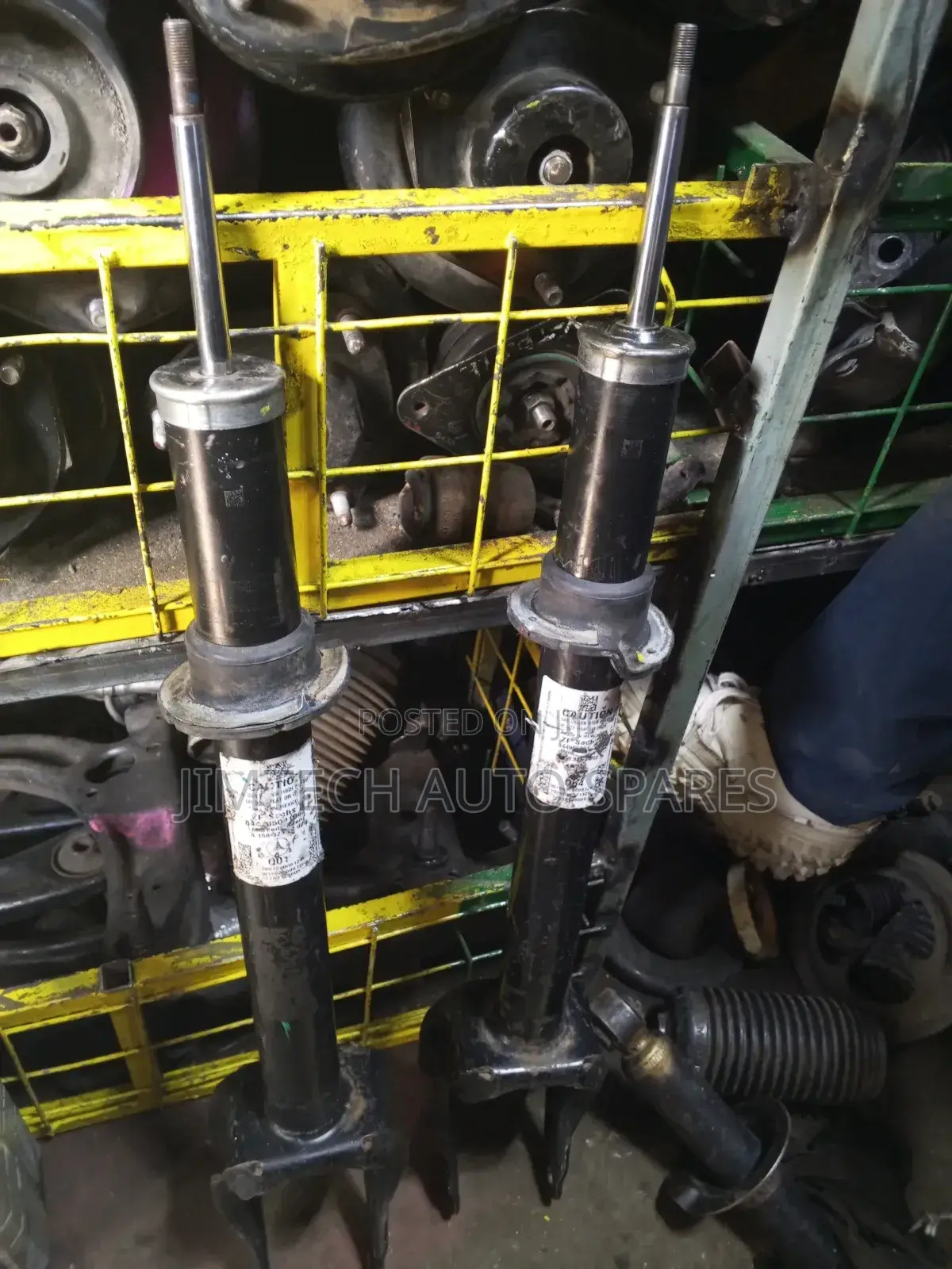 Mercedes Benz Ml320 Front Shocks