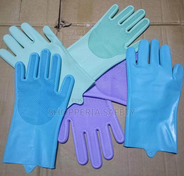 Silicone Cleaning Gloves - main view