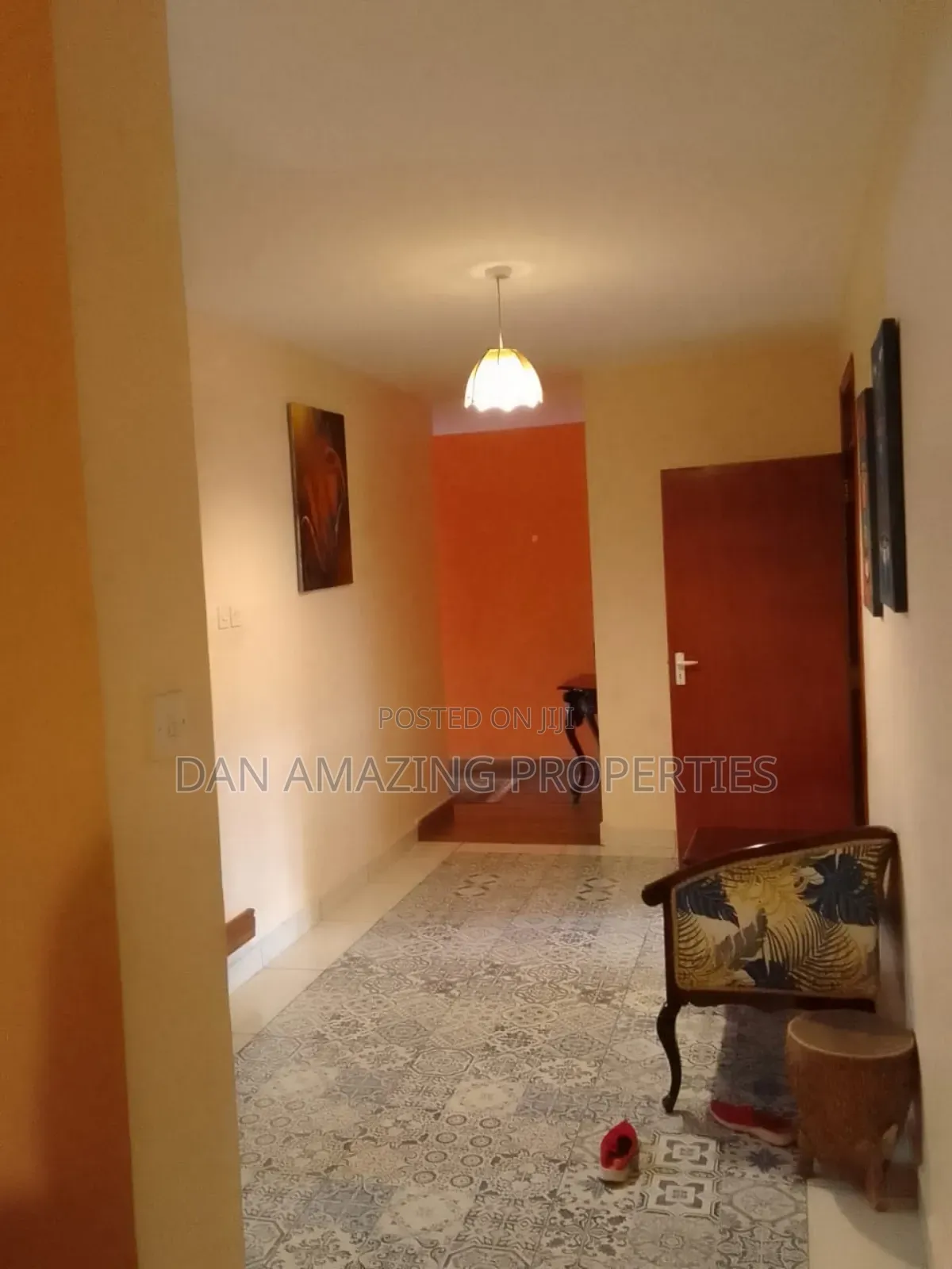 6bdrm Maisonette in Karen Brooks for sale