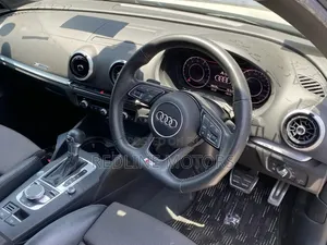 Audi A3 2.0T Premium FWD Sedan 2018 Gray
