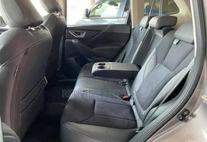 Subaru Forester Base 2022 Brown