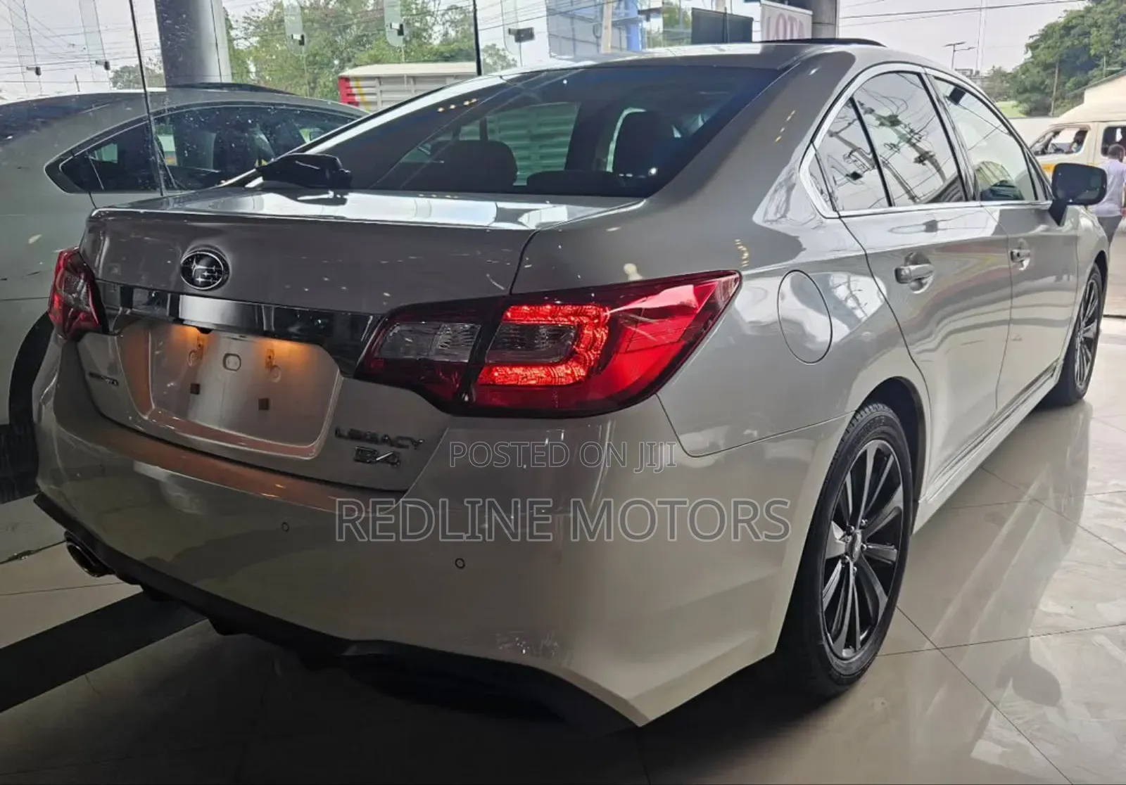 Subaru Legacy 2.5i Limited AWD 2018 Pearl