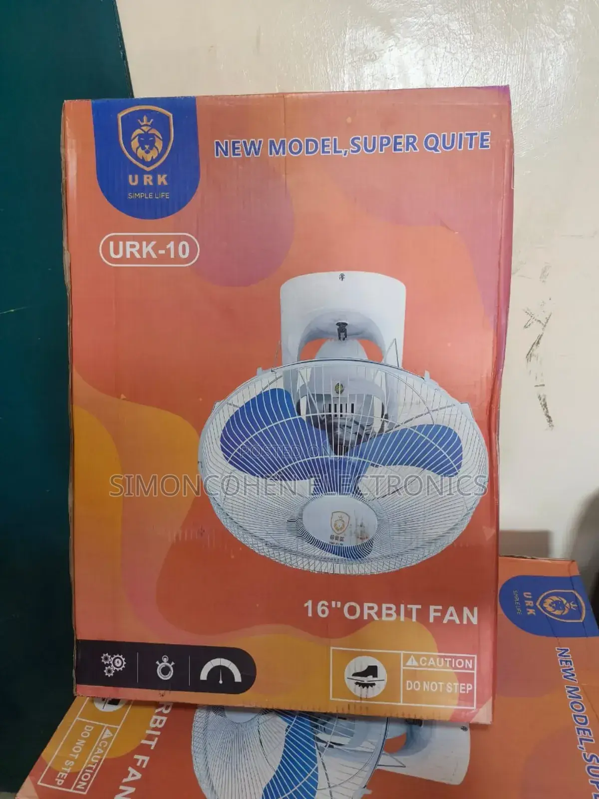 Urk 16 Inches Orbit Fan