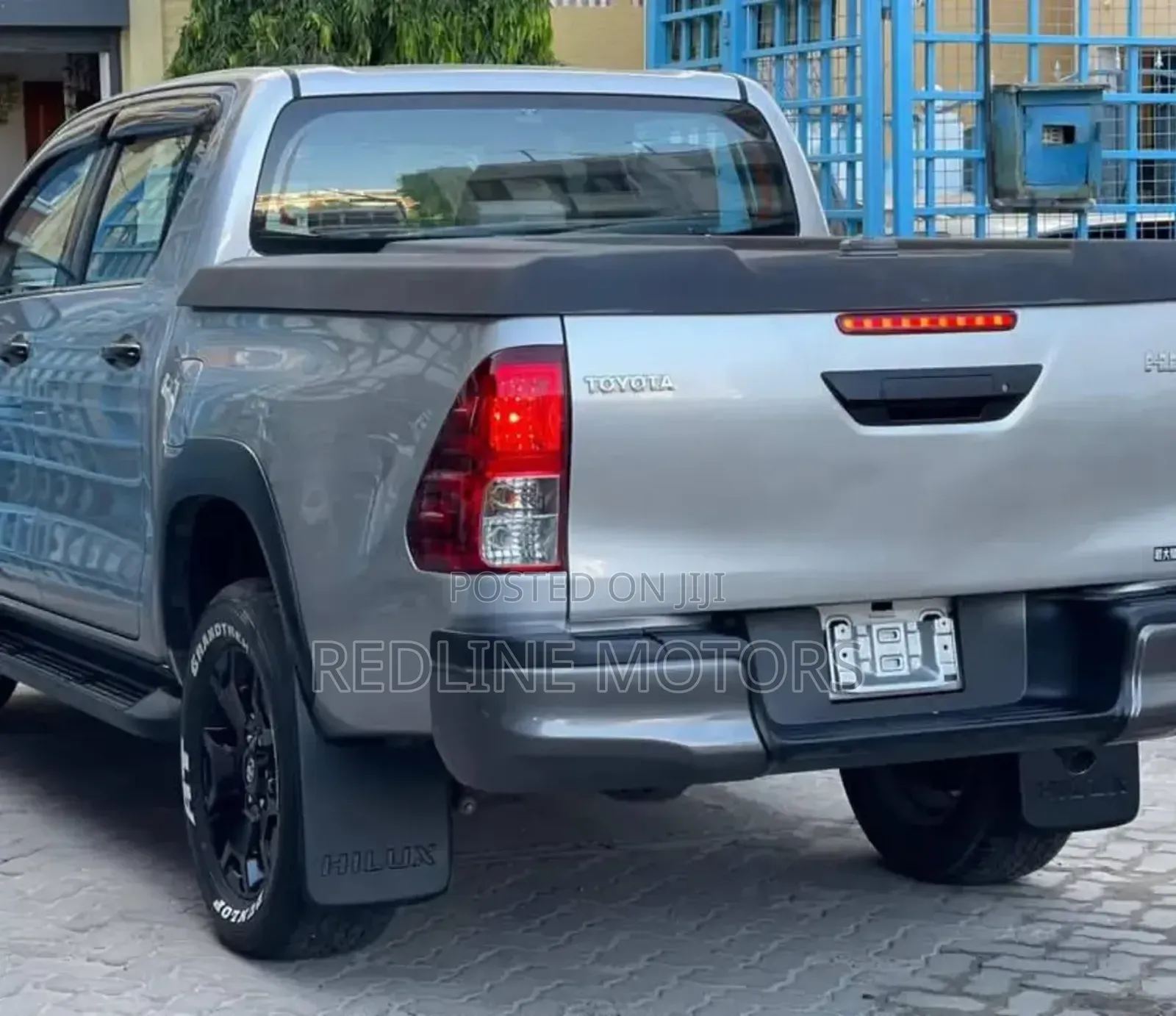 Toyota Hilux 2019 Silver
